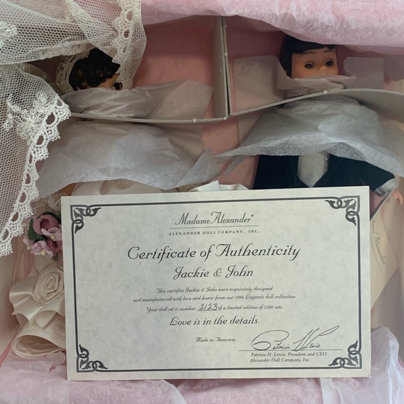 MADAME ALEXANDER MINT EXTREMELY RARE 10” DOLL SET - Picture 13 of 16